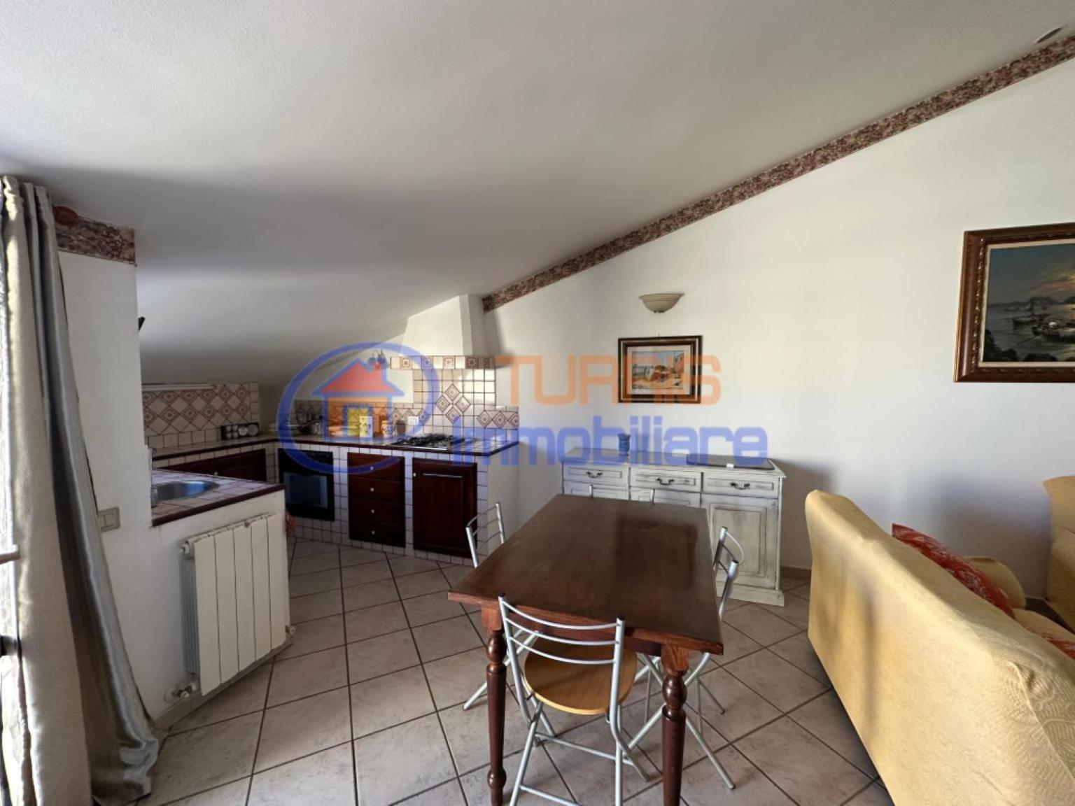 Apartamento La Mansarda Di Via Galilei Porto Torres Exterior foto